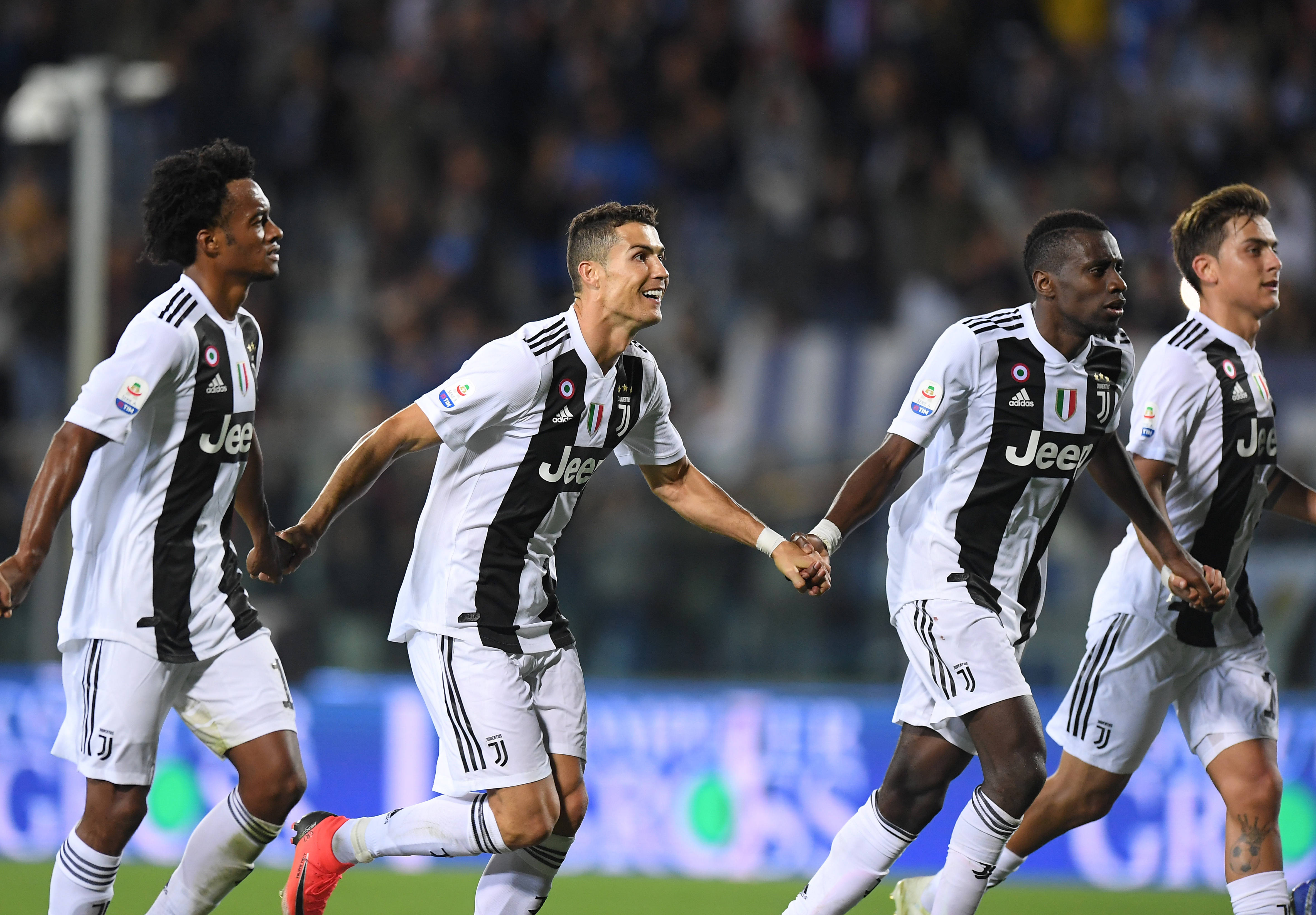 尤文图斯客场不敌对手，积分榜位置动摇